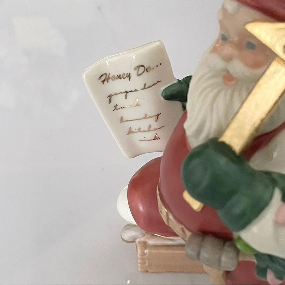 Lenox santa pastimes